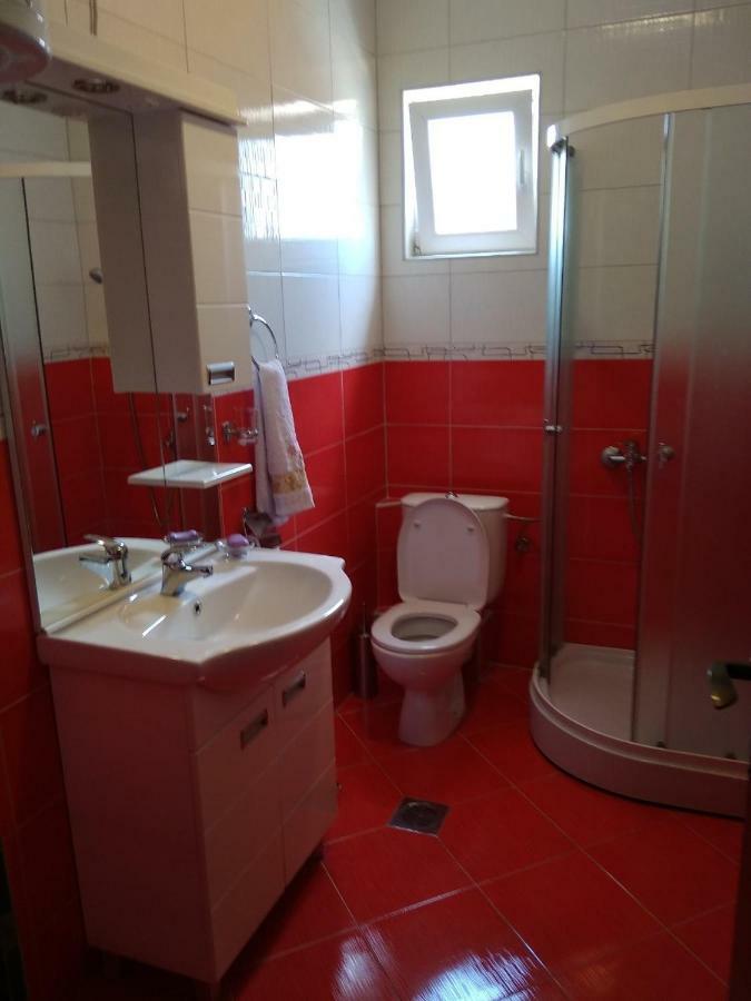 Buric Rooms Nikšić Eksteriør billede